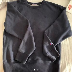 champion crewneck - shipping included
